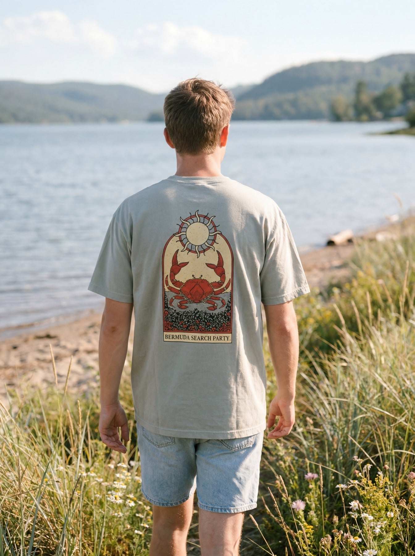 Outdoor merch moment